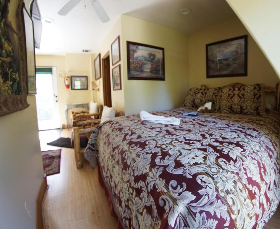 Fleur De Lac Europeran Inn Lake Arrowhead Zewnętrze zdjęcie