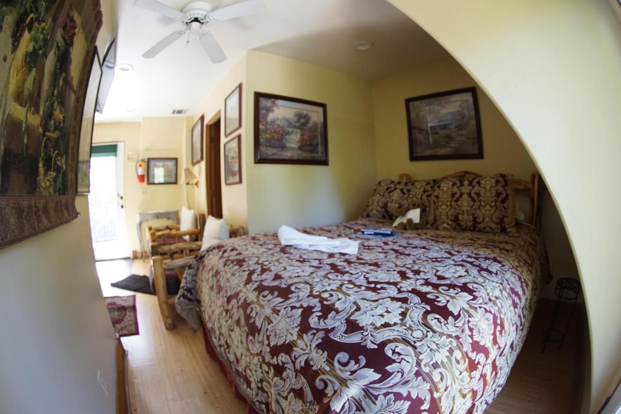 Fleur De Lac Europeran Inn Lake Arrowhead Zewnętrze zdjęcie