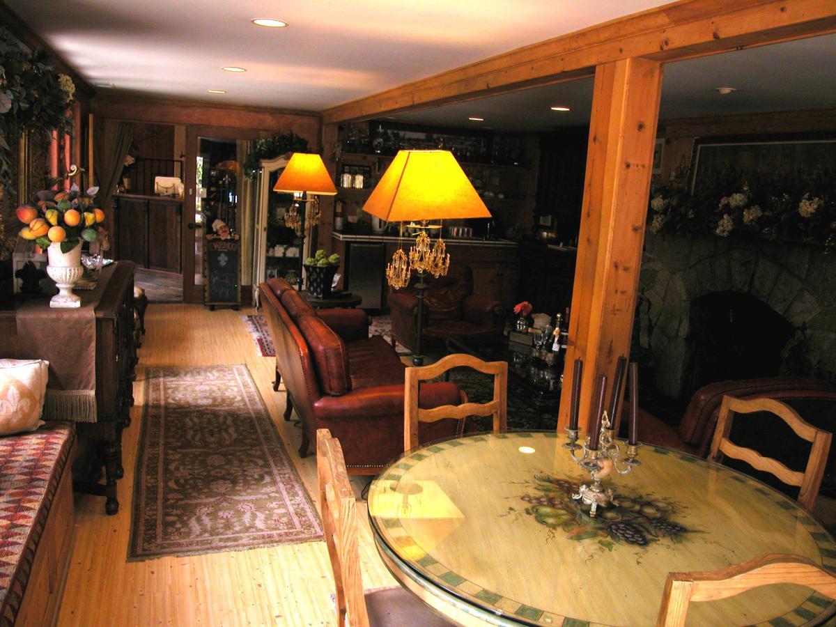 Fleur De Lac Europeran Inn Lake Arrowhead Zewnętrze zdjęcie