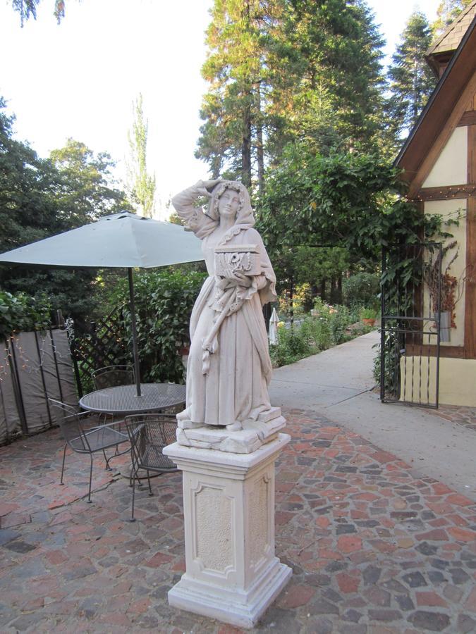 Fleur De Lac Europeran Inn Lake Arrowhead Zewnętrze zdjęcie